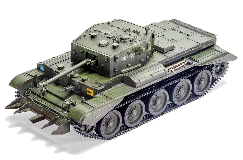 MILITARY MODELS – Model Kit Closeouts