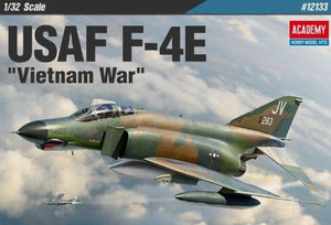 Academy 1/32 F-4E USAF Vietnam War Kit